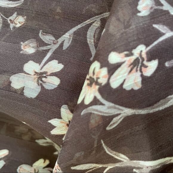 H&M Brown Floral Lightweight Chiffon Top 8 NWT - Picture 9 of 10